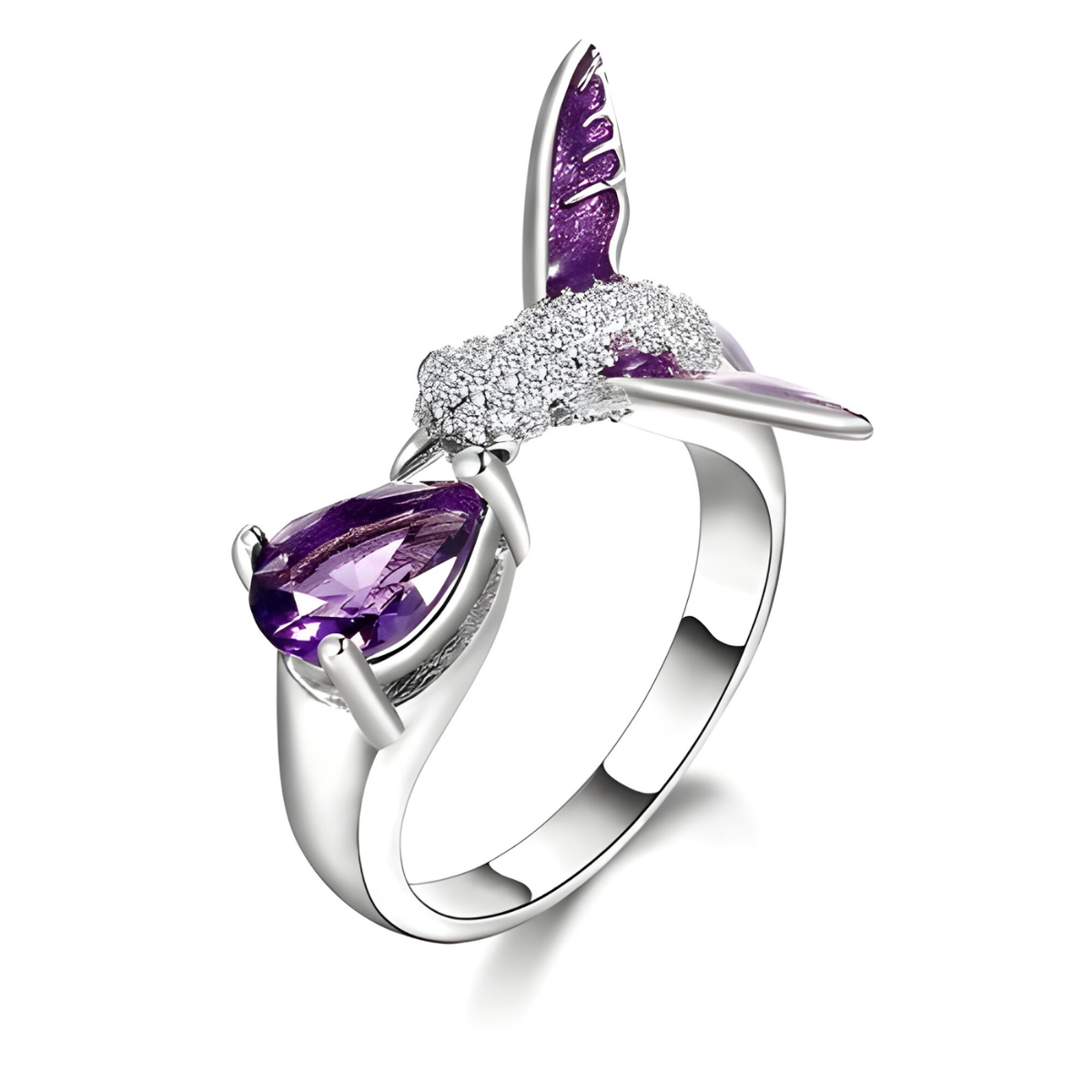 bague améthyste argent avec pierre poire violette et motif colibri aux ailes émaillées violettes sur anneau argenté