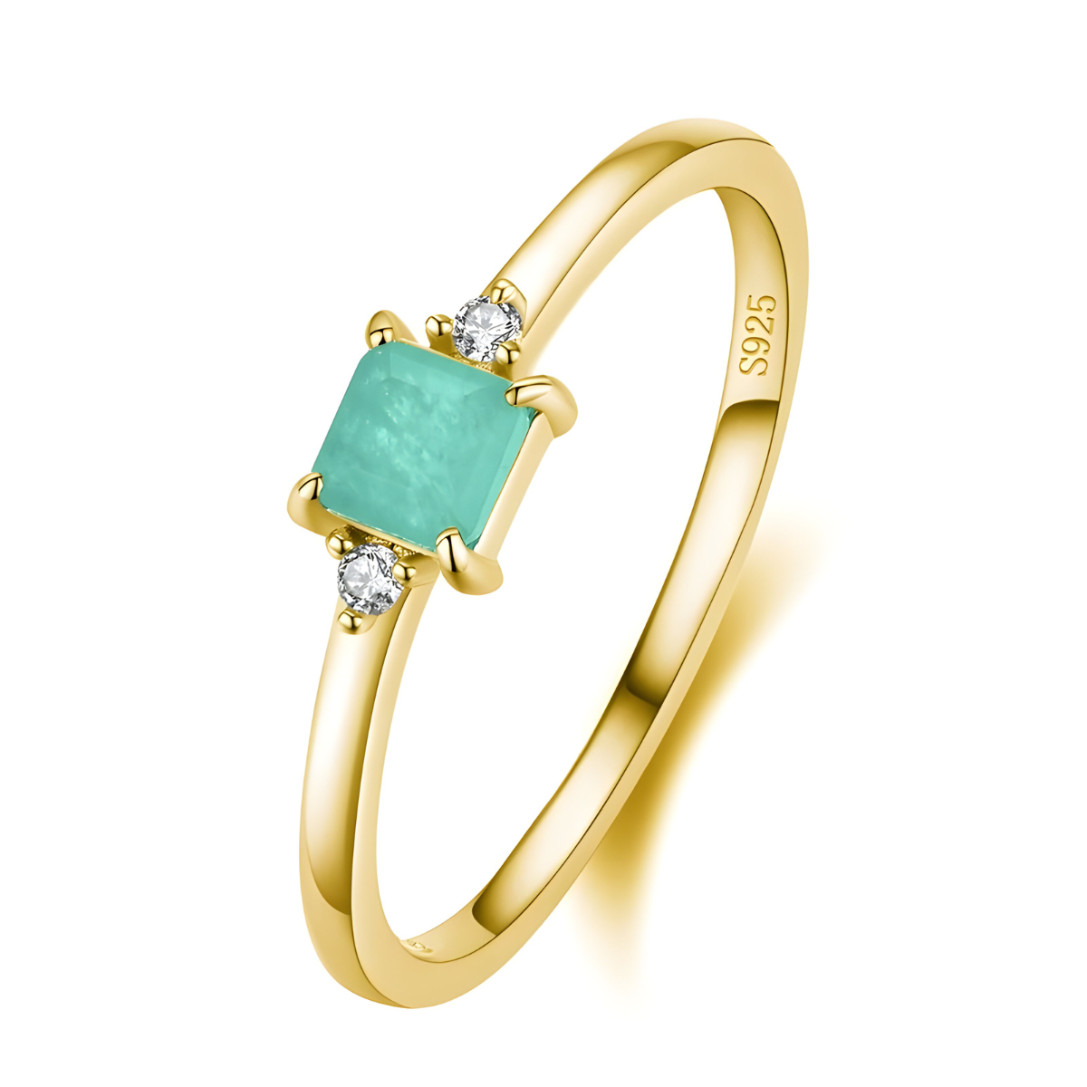 Bague tourmaline paraiba carrée montée sur anneau doré avec deux petites pierres rondes transparentes serties
