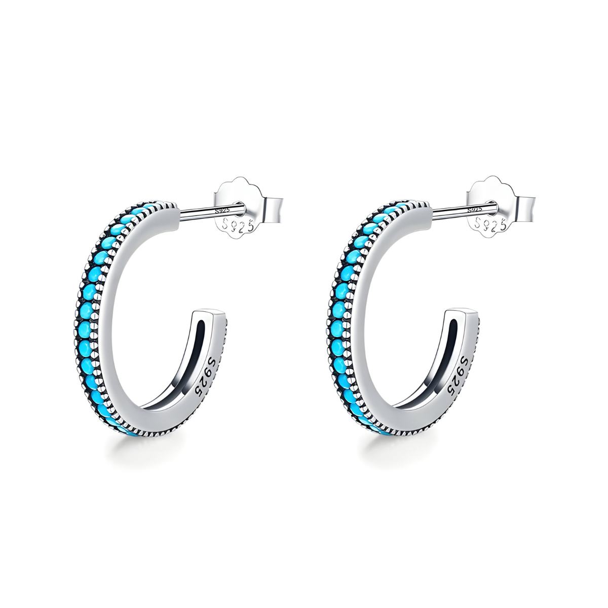 Boucles d’oreilles Turquoise croissant de lune en argent 925 orné de perles naturelles turquoise serties sur monture texturée