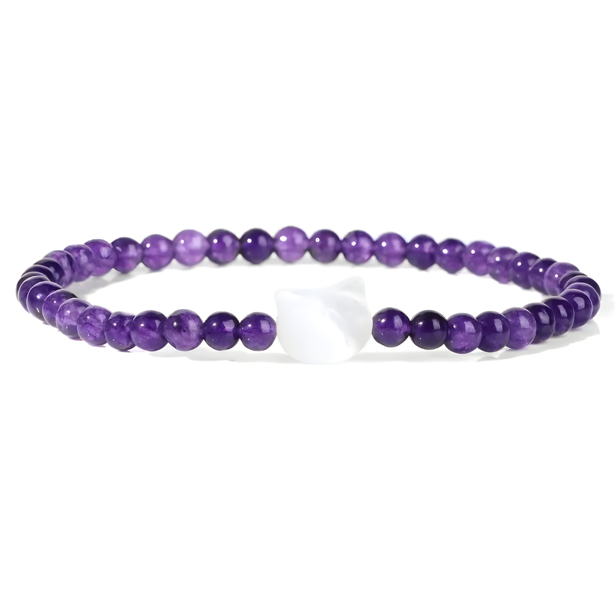 bracelet améthyste perles violettes fines avec tête de chat blanche en pierre naturelle