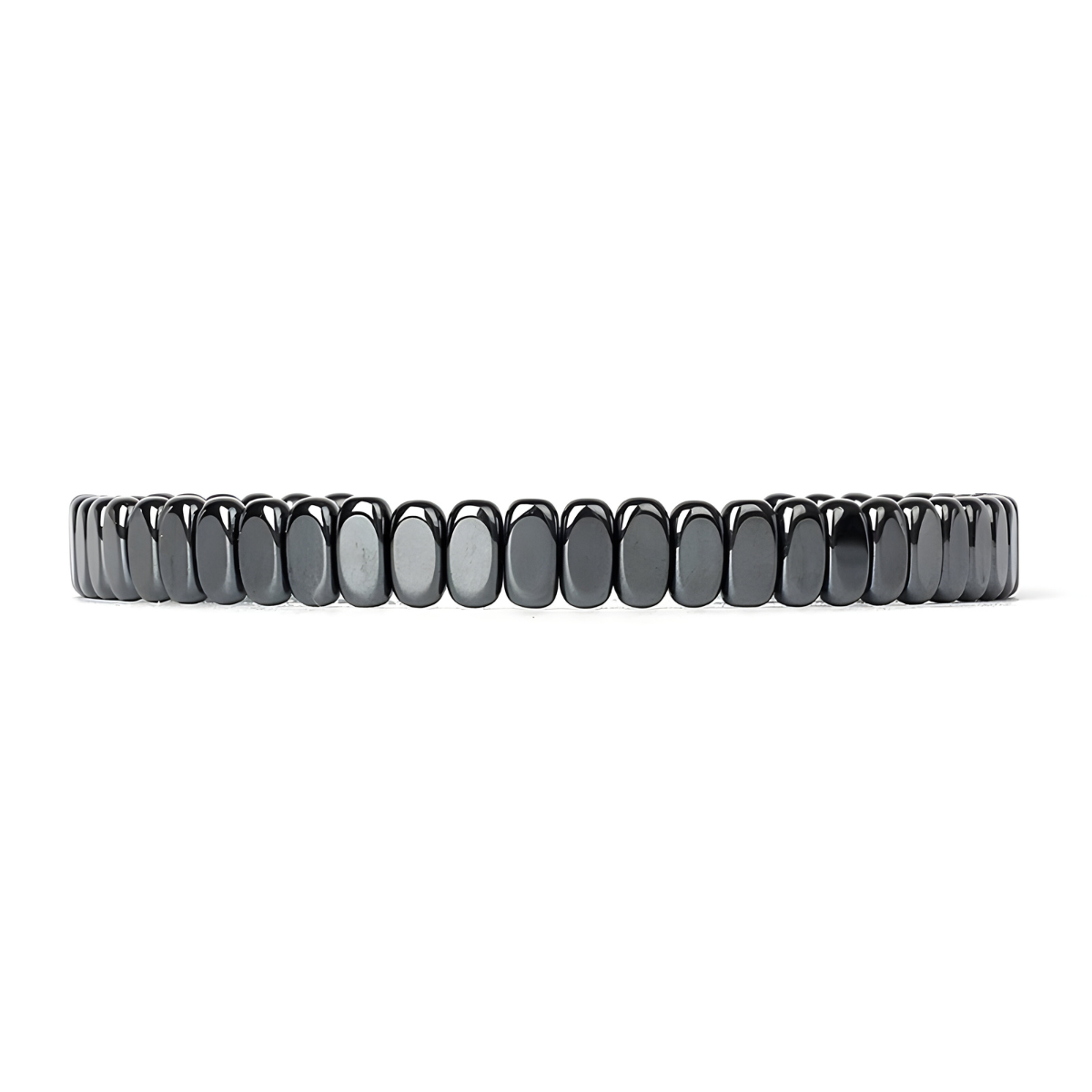 bracelet hématite avec perles ovales plates noir brillant montées sur un fil élastique discret
