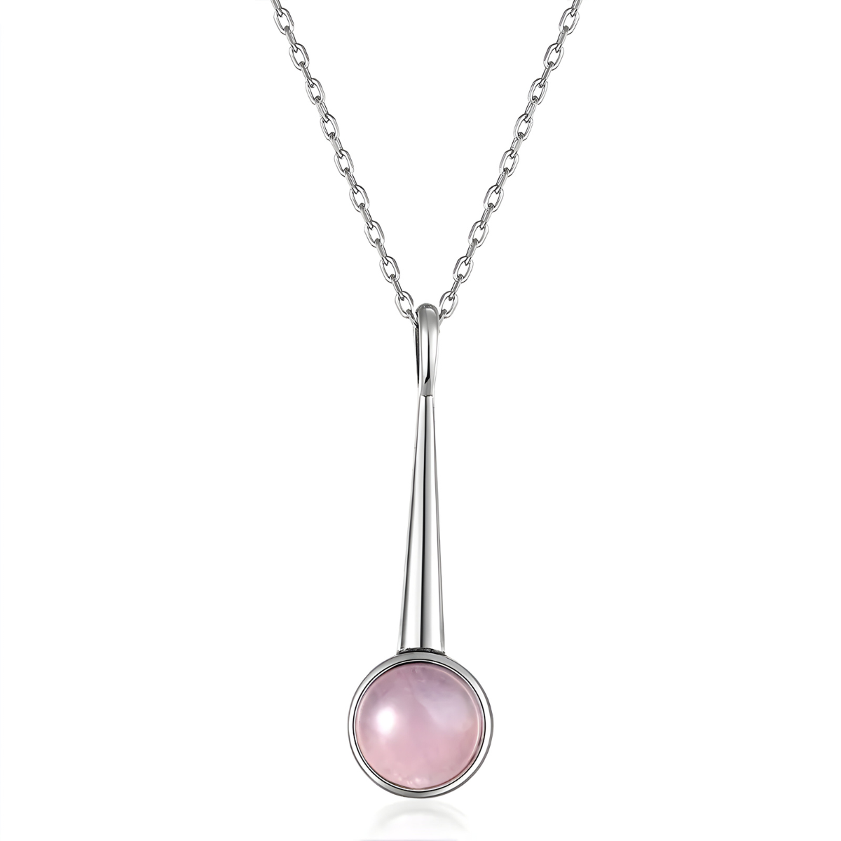 Un Collier Quartz Rose Pendule en argent, doté d’un pendentif long et fin terminé par une pierre rose ronde polie