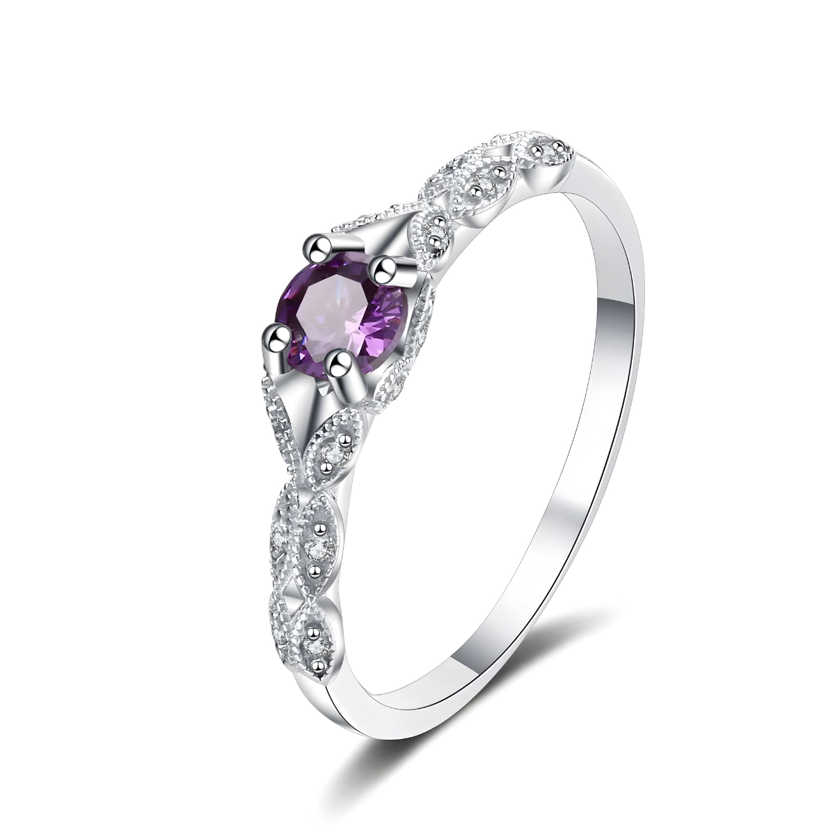 bague améthyste argent avec petite pierre ronde violette sertie sur anneau fin décoré de motifs feuille incrustés d’oxydes blancs