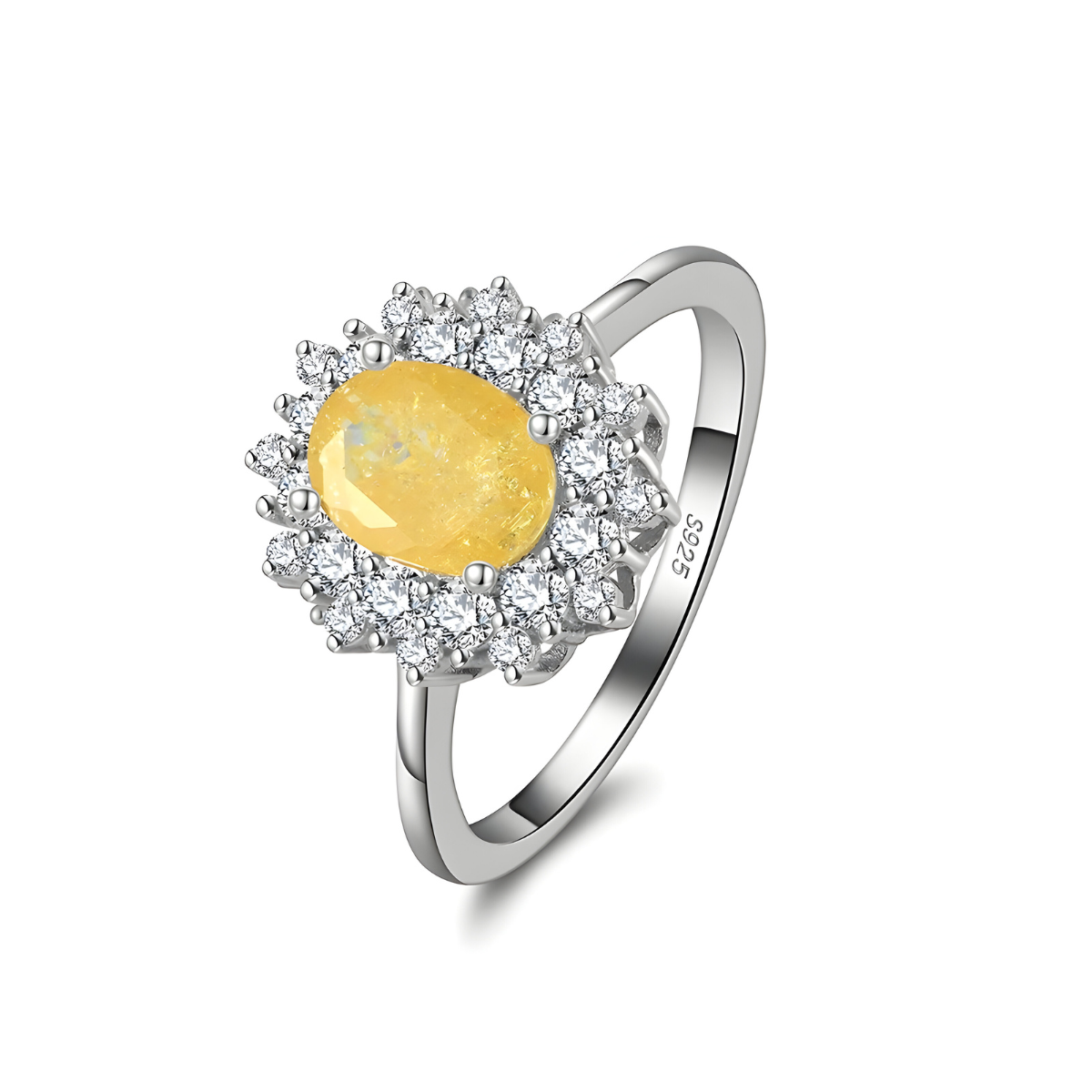bague citrine pierre avec une pierre ovale jaune entourée de petits oxydes sur monture en argent 925