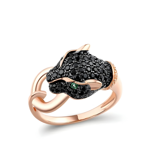 Bague onyx tête de panthère en plaqué or rose ornée de pierres noires et yeux verts sur anneau ouvert stylisé