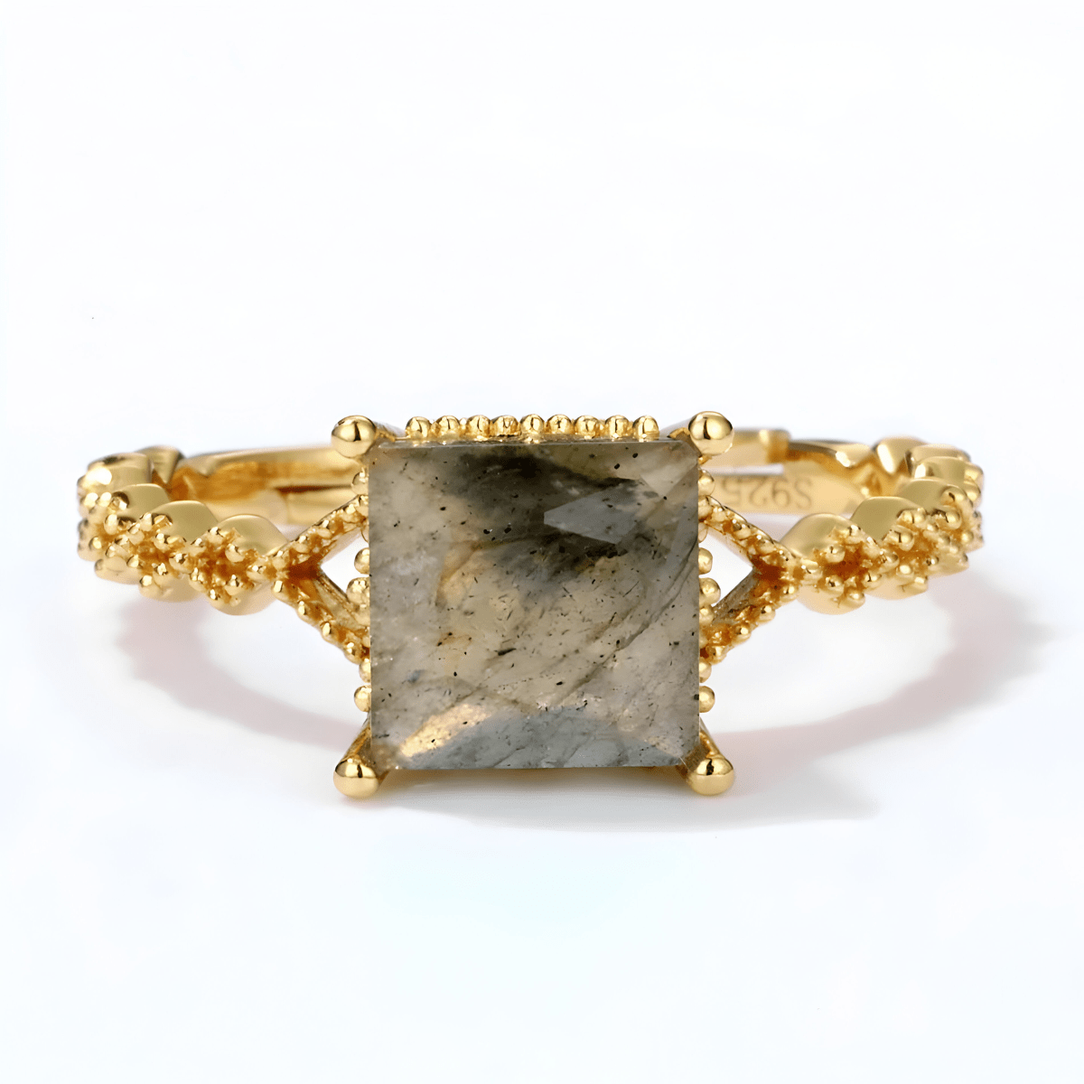 Bague labradorite or avec pierre carrée facettée et anneau doré finement texturé