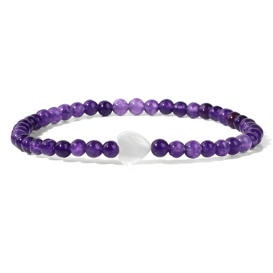 bracelet améthyste perles violettes avec cœur blanc en pierre au centre
