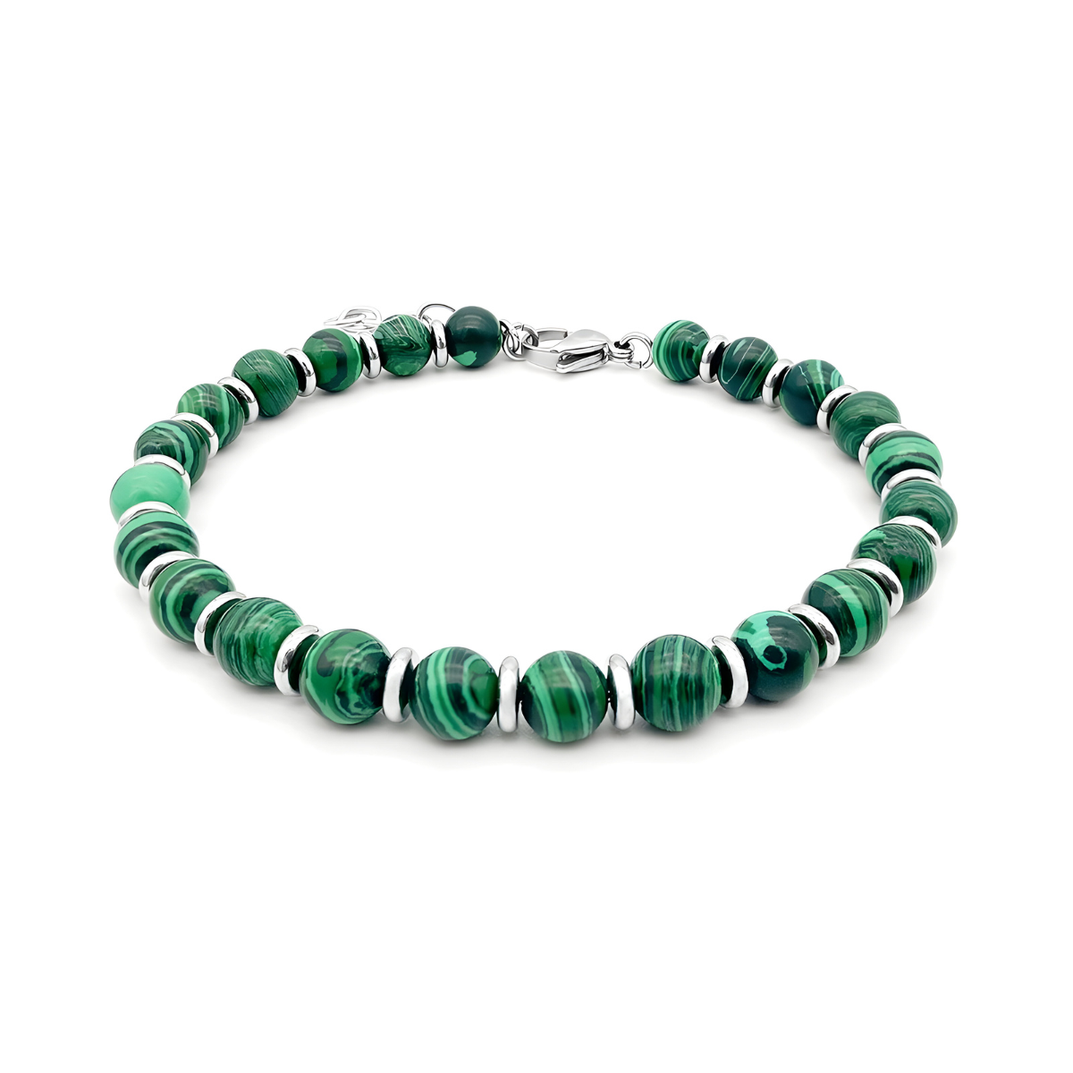 bracelet malachite avec perles vertes veinées et intercalaires argentés plats montés sur fil avec fermoir métallique à mousqueton