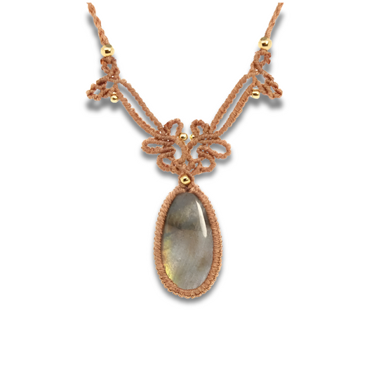 Collier Labradorite Lumineuse - Éclat Lunaire